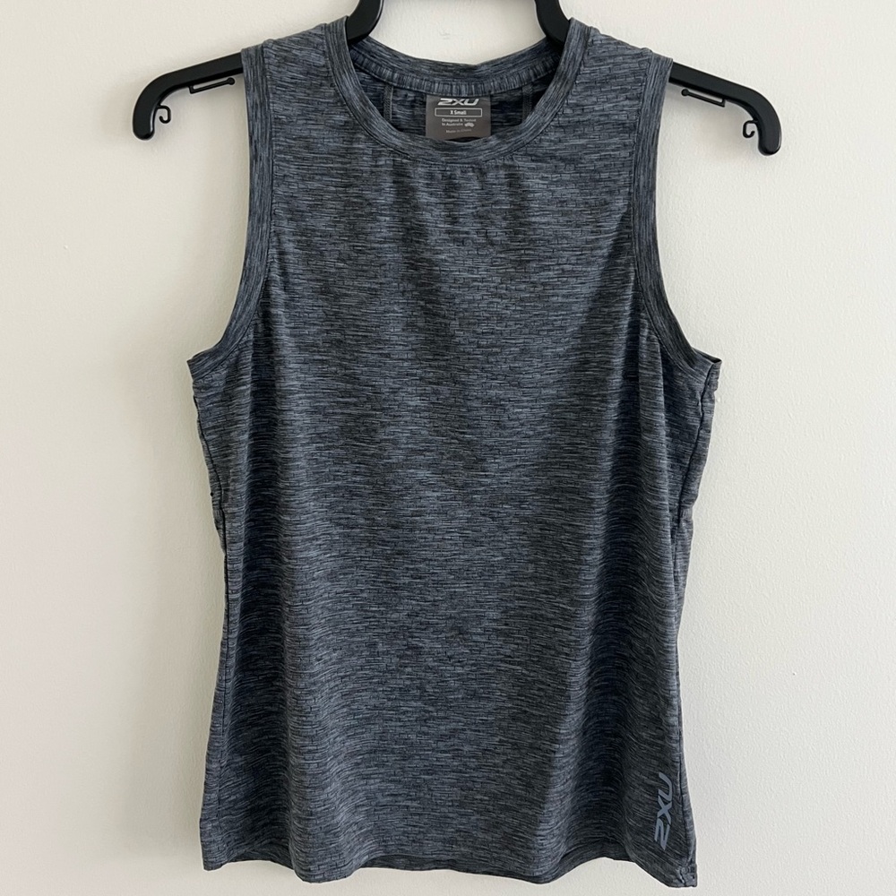 2XU Perforated Workout Tank Top